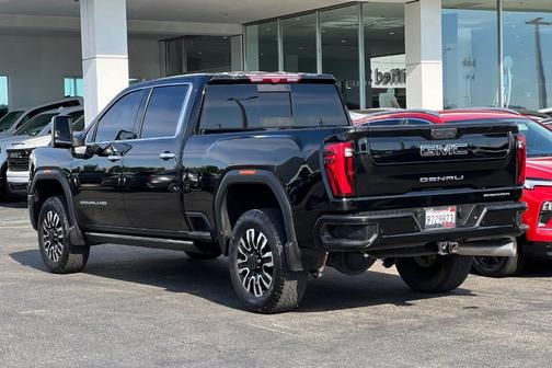 Onyx Black 2024 GMC Sierra 2500 Denali Ultimate