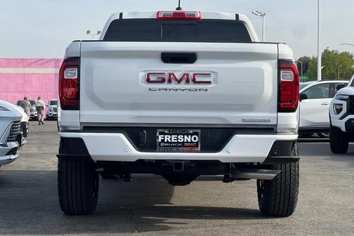 Summit White 2026 GMC Canyon Elevation