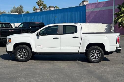 Summit White 2022 GMC Canyon AT4 w/Leather