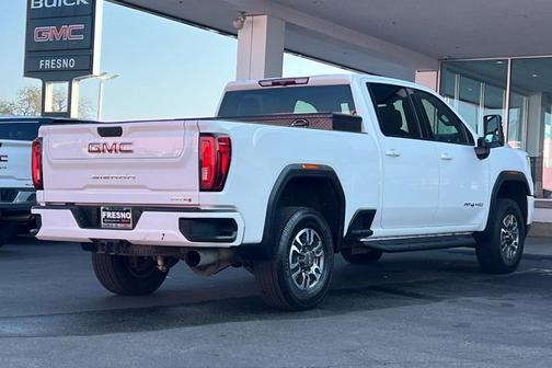 Summit White 2021 GMC Sierra 2500 AT4