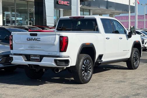 Summit White 2026 GMC Sierra 2500 Denali Ultimate