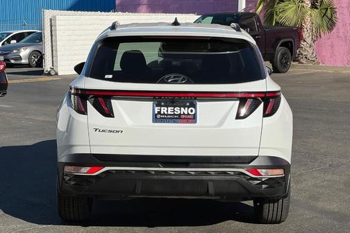 Quartz White 2022 Hyundai TUCSON SEL