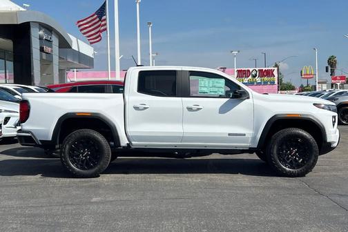 Summit White 2026 GMC Canyon Elevation
