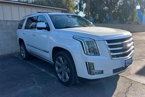 Crystal White Tri-Coat 2020 Cadillac Escalade Premium Luxury