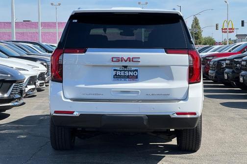Summit White 2026 GMC Yukon Elevation