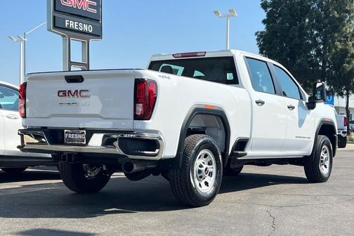 Summit White 2026 GMC Sierra 2500 Pro