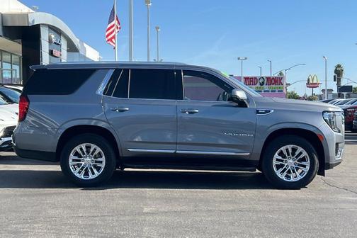 Satin Steel Metallic 2022 GMC Yukon SLT