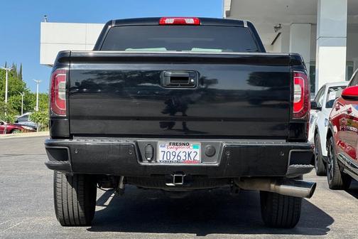 Onyx Black 2018 GMC Sierra 1500 SLT