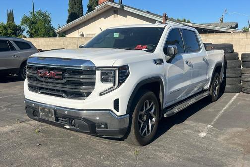 Summit White 2024 GMC Sierra 1500 SLT