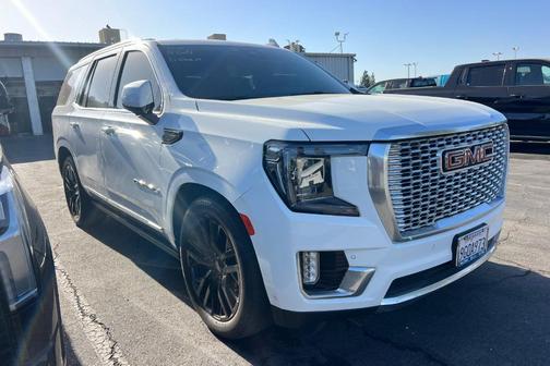 Summit White 2023 GMC Yukon Denali