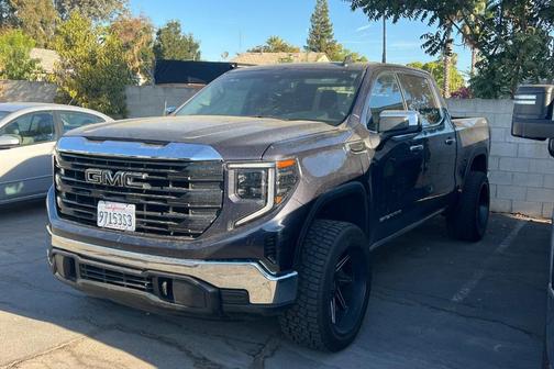Titanium Rush Metallic 2022 GMC Sierra 1500 SLE