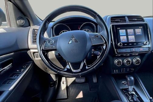 Labrador Black Pearl 2024 Mitsubishi Outlander Sport 2.0 Trail Edition AWC
