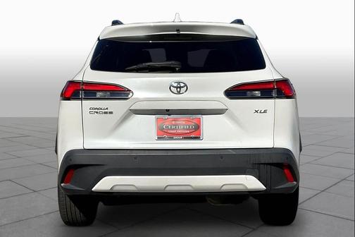 Wind Chill Pearl 2023 Toyota Corolla Cross XLE