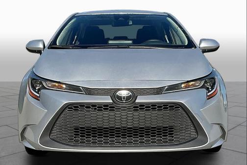 Classic Silver Metallic 2022 Toyota Corolla LE