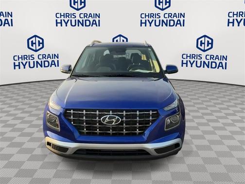2024 Hyundai VENUE SEL