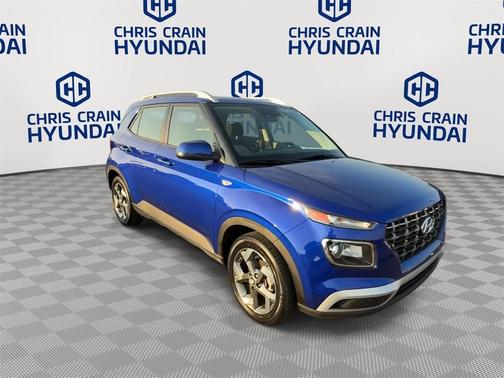 2024 Hyundai VENUE SEL