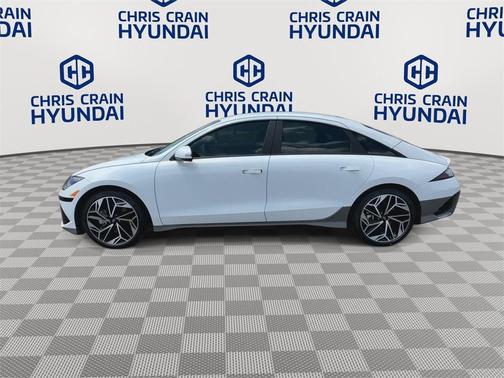 2024 Hyundai IONIQ 6 SEL
