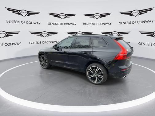 2021 Volvo XC60 T5 R-Design