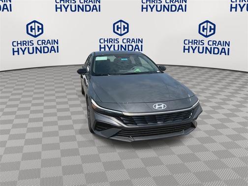 2025 Hyundai ELANTRA HEV SEL Sport