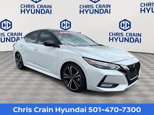 White 2021 Nissan Sentra SR
