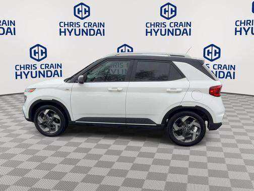 2024 Hyundai VENUE Limited