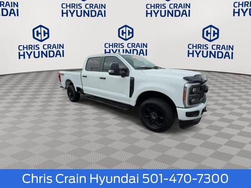 Oxford White 2023 Ford F-250 XL