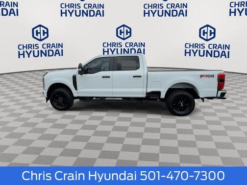 Oxford White 2023 Ford F-250 XL