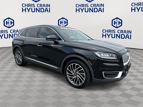 2019 Lincoln Nautilus Reserve