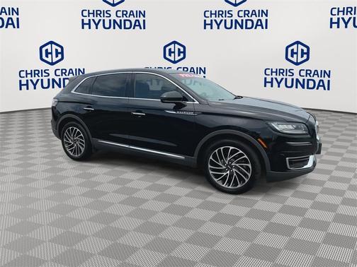 2019 Lincoln Nautilus Reserve