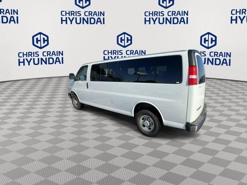 2023 Chevrolet Express 3500 LS