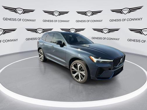 2022 Volvo XC60 Recharge Plug-In Hybrid T8 R-Design Extended Range