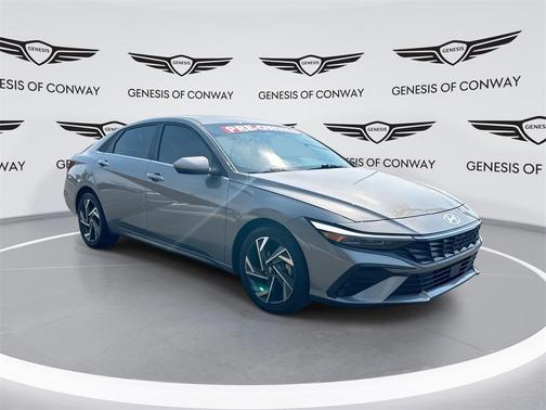 2024 Hyundai ELANTRA SEL