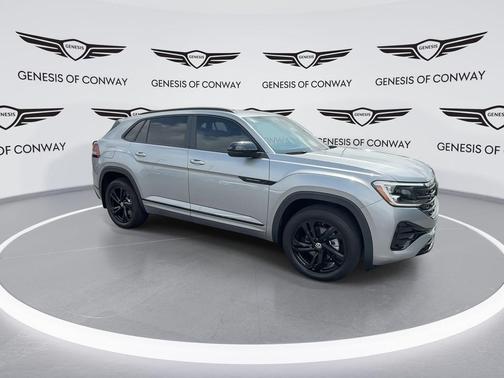 Silver Mist Metallic 2025 Volkswagen Atlas Cross Sport 2.0T SEL R-Line Black