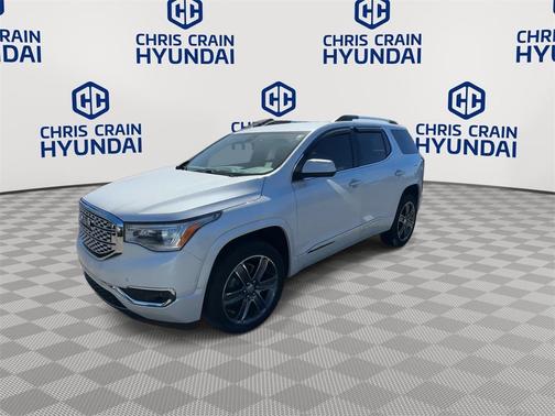 2019 GMC Acadia Denali