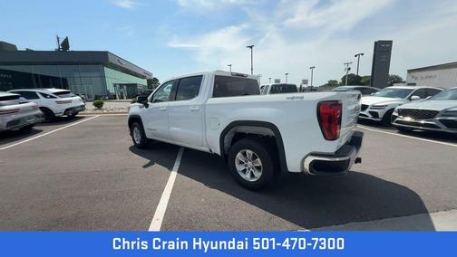 Summit White 2023 GMC Sierra 1500 SLE