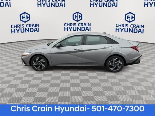 Metal 2025 Hyundai ELANTRA SEL Sport