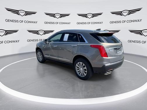 Bronze Dune Metallic 2019 Cadillac XT5 Luxury