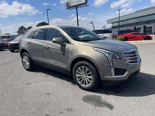 Bronze Dune Metallic 2019 Cadillac XT5 Luxury