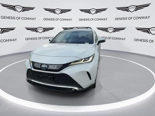 Pearl 2024 Toyota Venza XLE