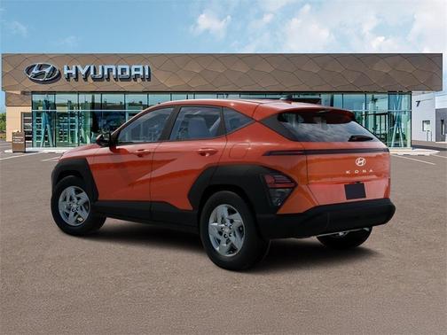 2026 Hyundai KONA SE