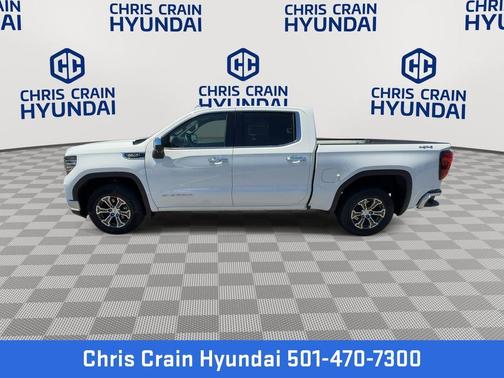 Summit White 2025 GMC Sierra 1500 SLT