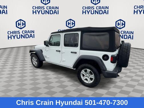 Bright White Clearcoat 2018 Jeep Wrangler Unlimited Sport