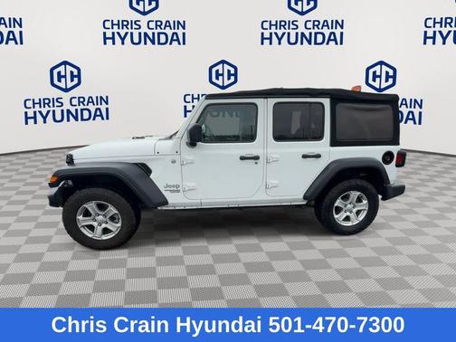 Bright White Clearcoat 2018 Jeep Wrangler Unlimited Sport