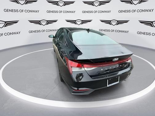 Phantom Black 2021 Hyundai ELANTRA SEL