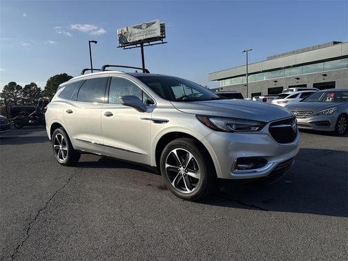 2021 Buick Enclave Essence