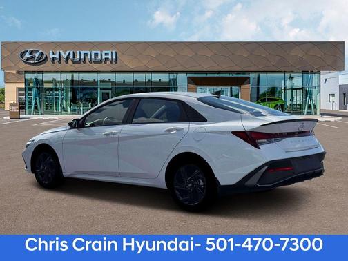 White Pearl 2026 Hyundai ELANTRA SEL Sport