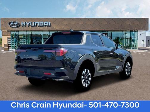 Phantom Black 2026 Hyundai SANTA CRUZ SE