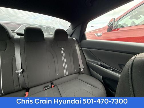 Black 2025 Hyundai ELANTRA SEL Sport