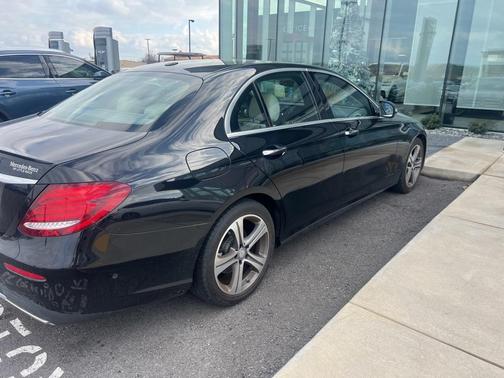 2017 Mercedes-Benz E-Class E 300