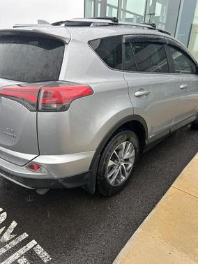 2018 Toyota RAV4 Hybrid XLE